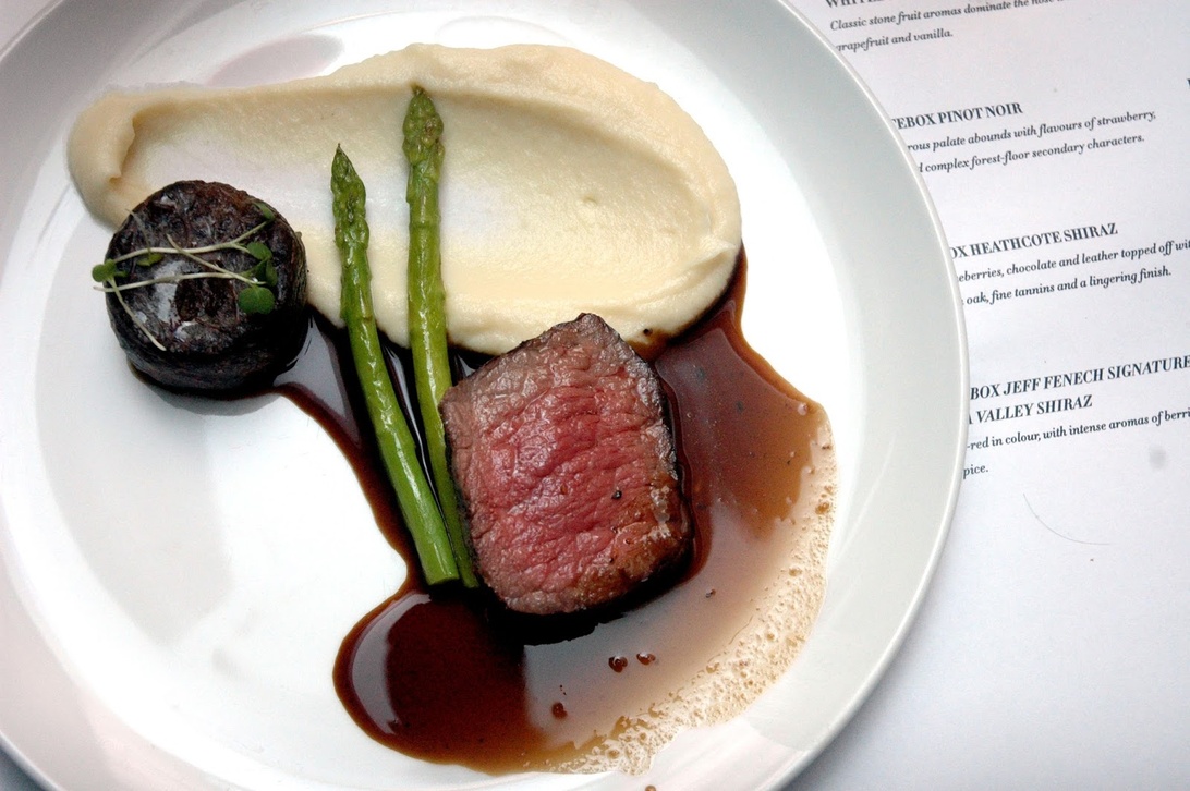 Sådan vælger du den perfekte vinmenu til din restaurantoplevelse